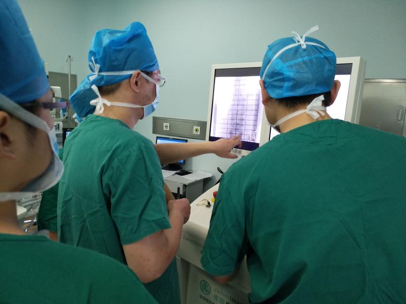 手術(shù)室.jpg 手術(shù)室.jpg