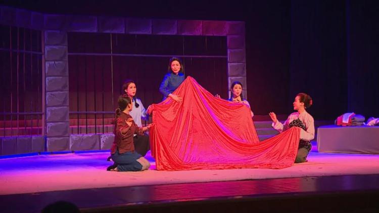 5繡紅旗.jpg 5繡紅旗.jpg